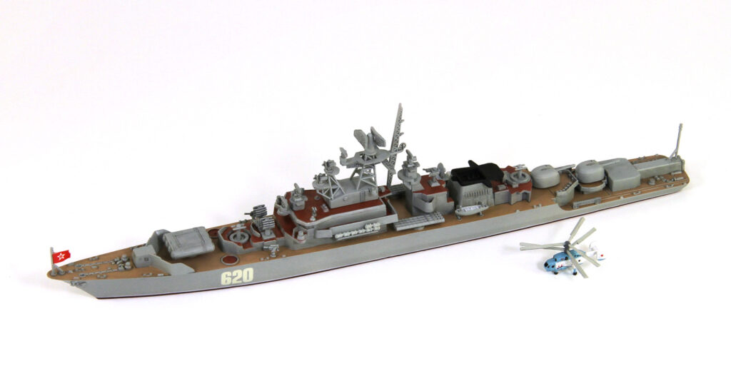 M50 1/700 ロシア海軍 駆逐艦 クリヴァク I/II