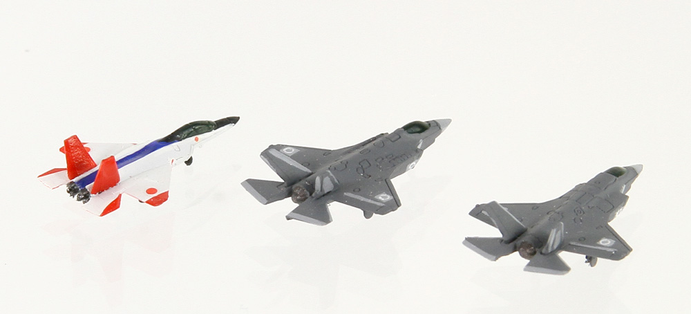 S45 1/700 自衛隊航空機セット1(X-2、F-35A、F-35B×各4機、C-2×2機入り)