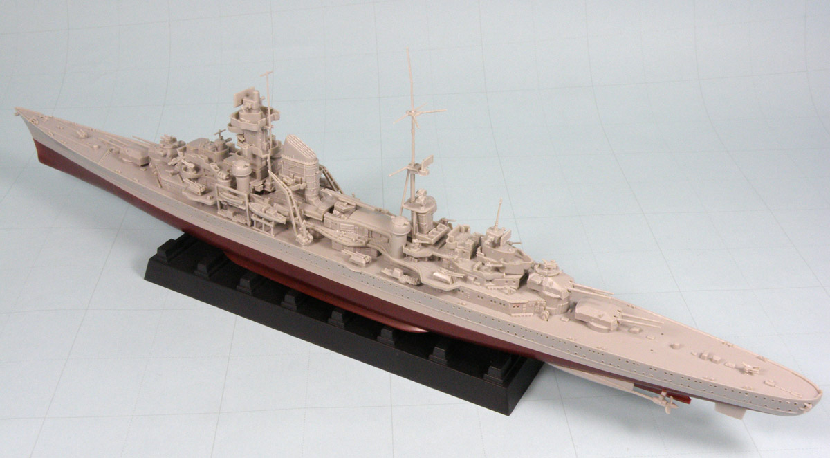 W278 1/700 ドイツ海軍 重巡洋艦 プリンツ・オイゲン 1942