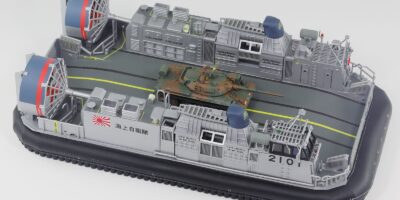 D04SP 1/144 海上自衛隊 エアクッション艇「1号」型(74式戦車 1両付き)
