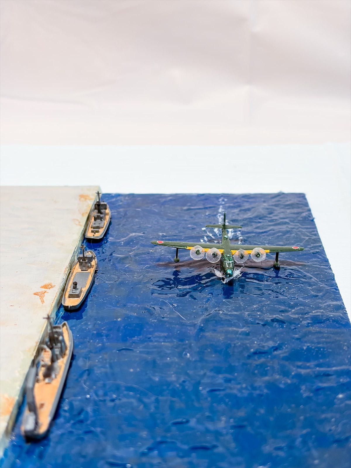 A4サイズの戦場シリーズ03 横浜航空隊基地 帰還 (FUKUちゃん 様) A4サイズの戦場シリーズ03 横浜航空隊基地 帰還 (FUKUちゃん 様)