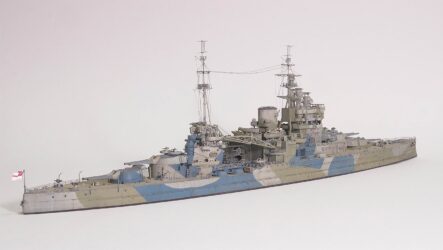 HMS Battleship Queen Elizabeth 1943 (HMS OSO太郎 様) HMS Battleship Queen Elizabeth 1943 (HMS OSO太郎 様)