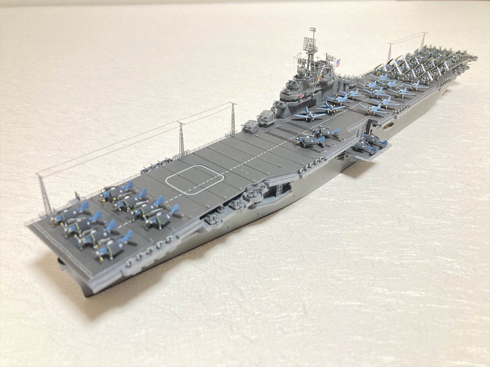 航空母艦CV-9エセックス(岩永 剛介 様) 航空母艦CV-9エセックス(岩永 剛介 様)