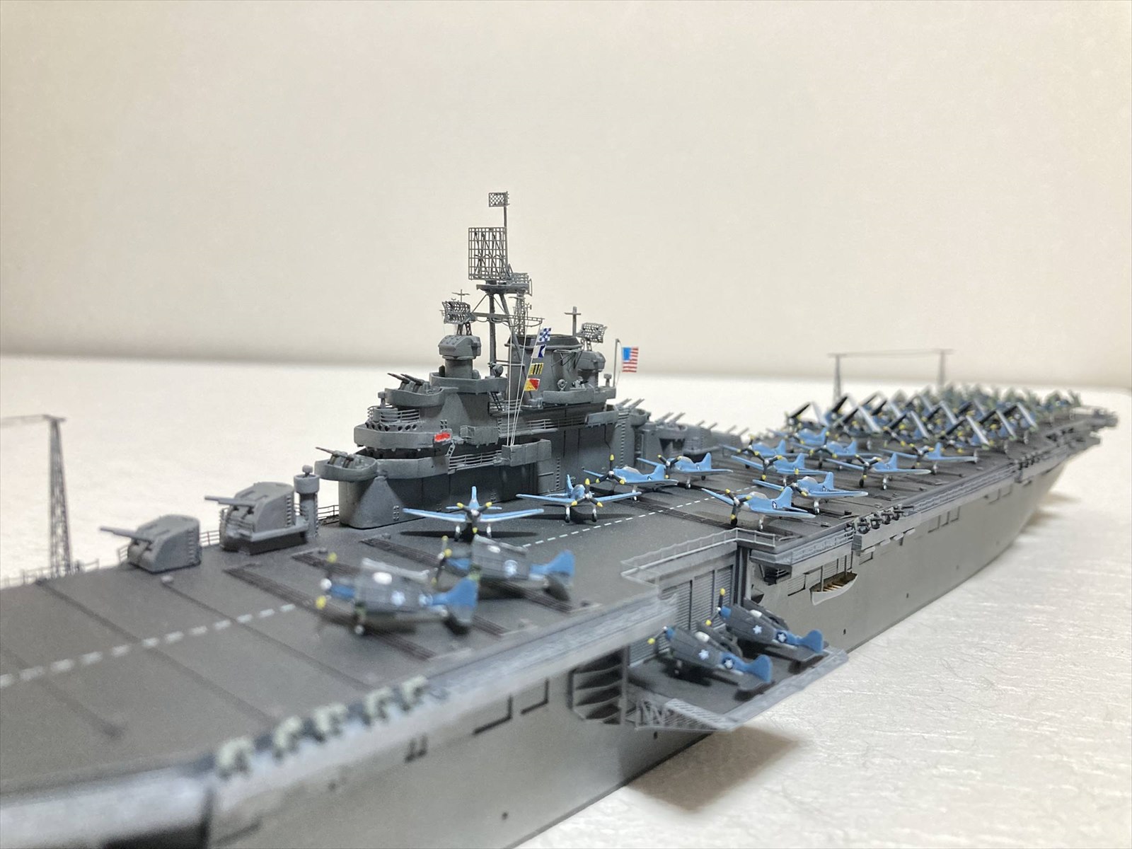 航空母艦CV-9エセックス(岩永 剛介 様) 航空母艦CV-9エセックス(岩永 剛介 様)