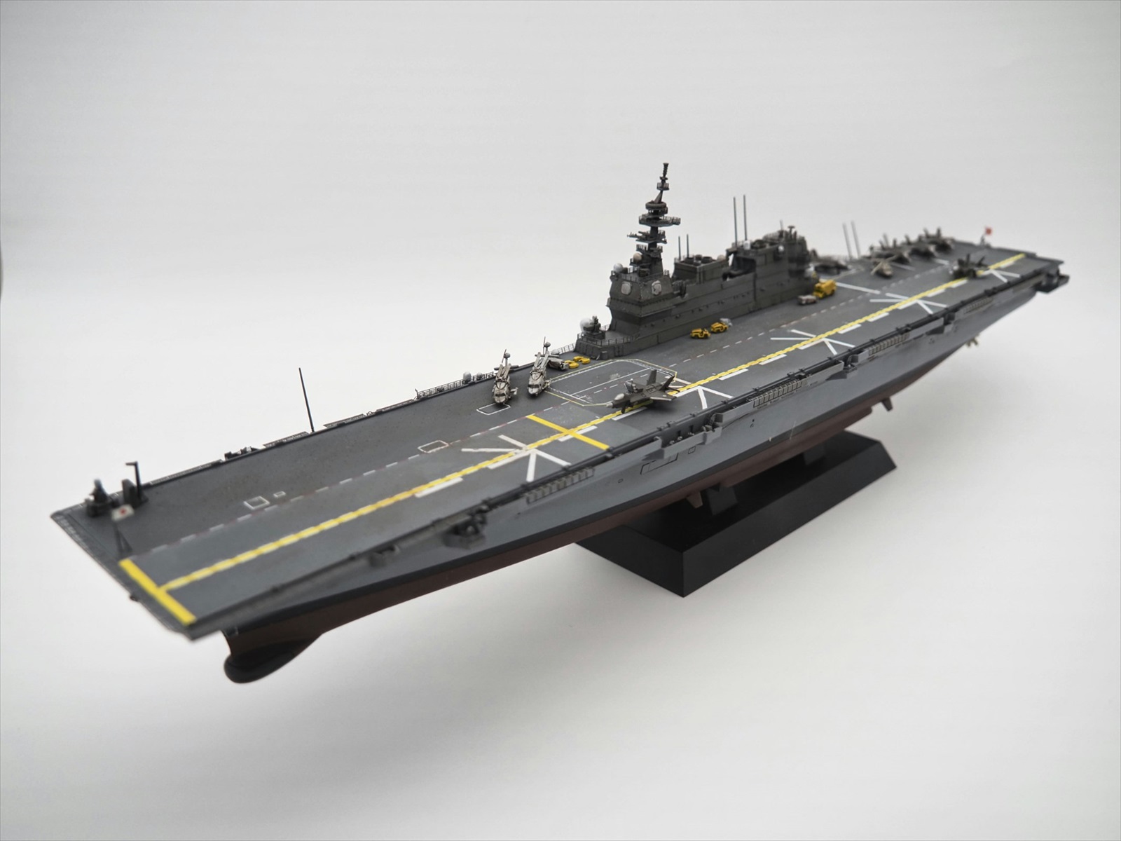 護衛艦かが (Ray 様) 護衛艦かが (Ray 様)